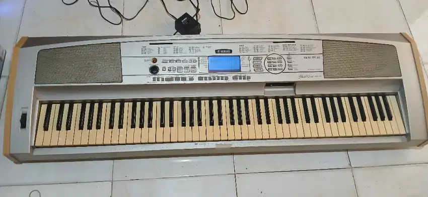 Digital piano yamaha dgx 500