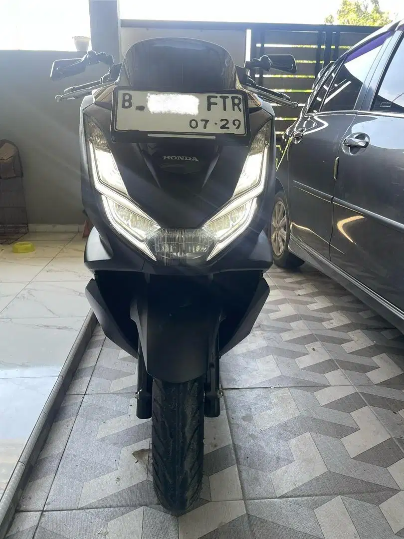Honda PCX 160 ABS Hitam Doff th 2024