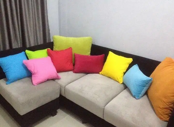 Sofa Cantik Bahan Bludru