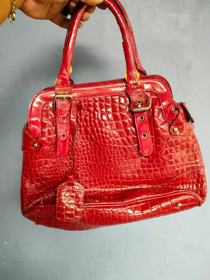 tas jinjing branded merah mantappp