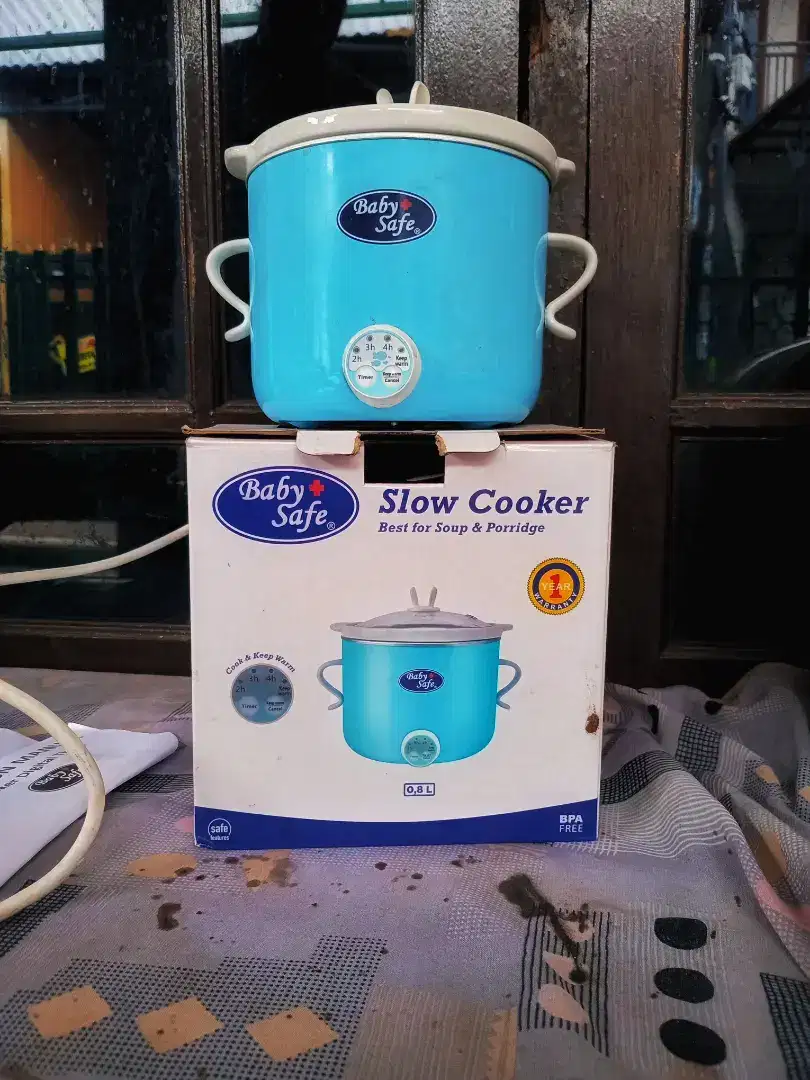 Baby safe slow cooker