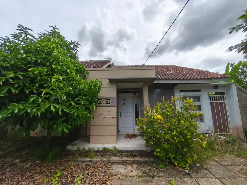 DI JUAL RUMAH TINGGAL