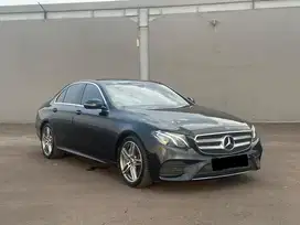 Mercedes E300 AMG line bensin