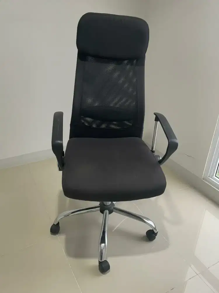 Kursi Kantor / Kerja