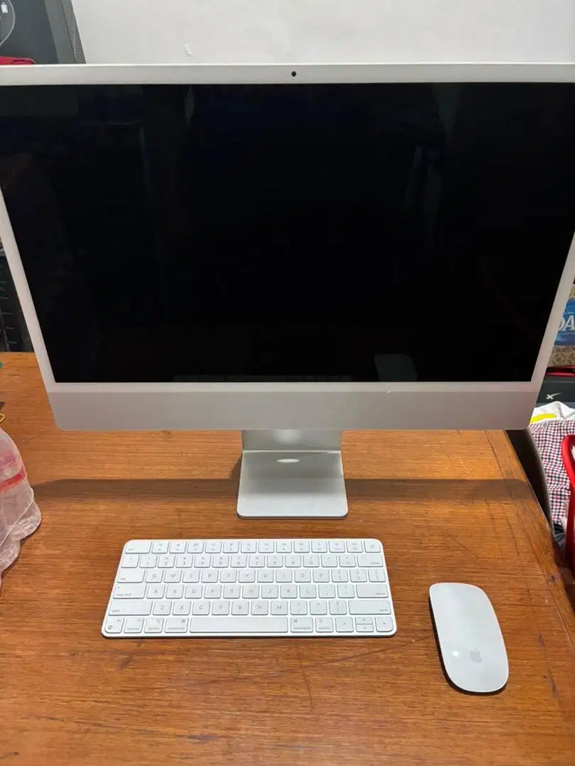 DIJUAL Apple iMac M3 (24inch, 2023, two ports) SILVER