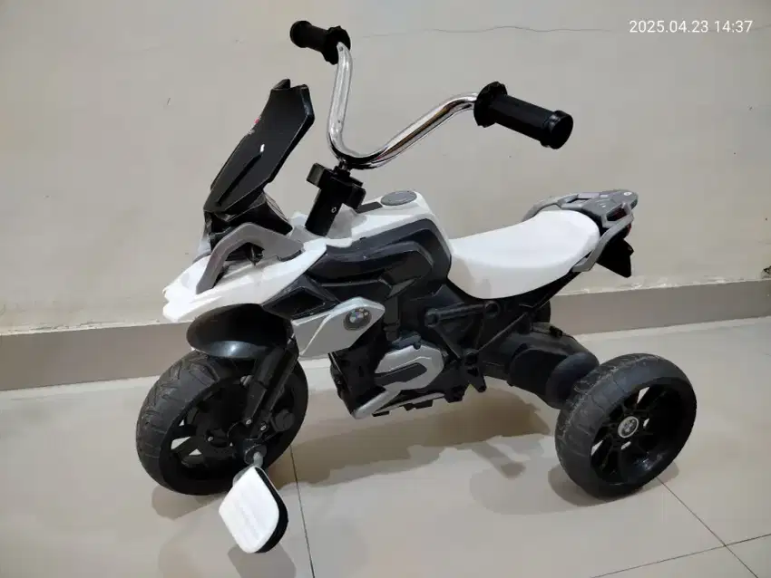 Jual mainan sepeda motor anak