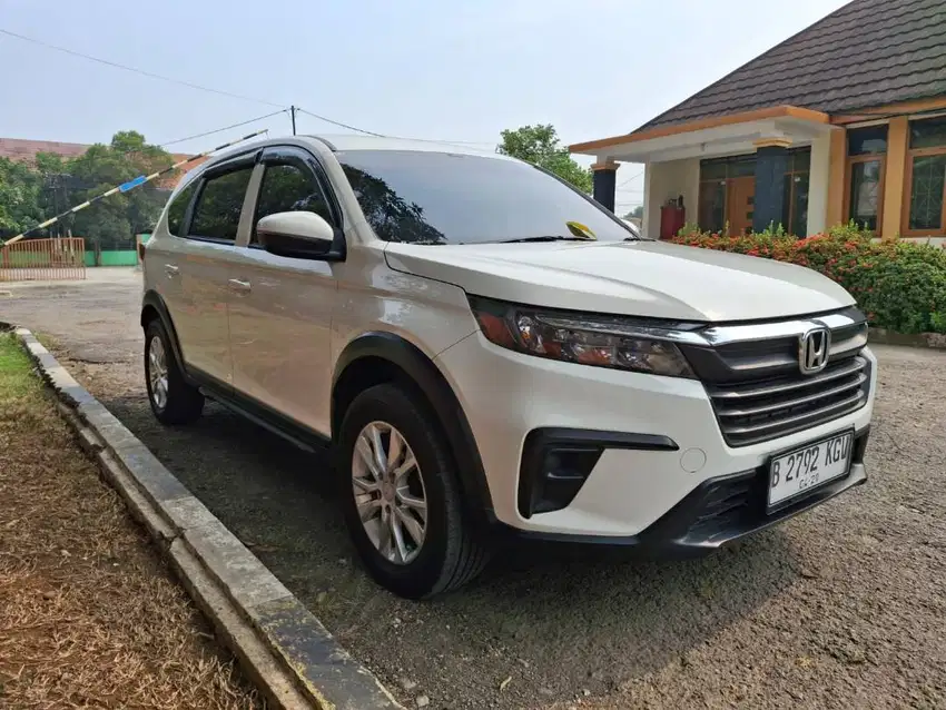 HONDA BRV S MT PUTIH 2022