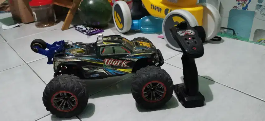 Mobil remote control off road xinlehong 1925 1:10 rtr Tinggal gas