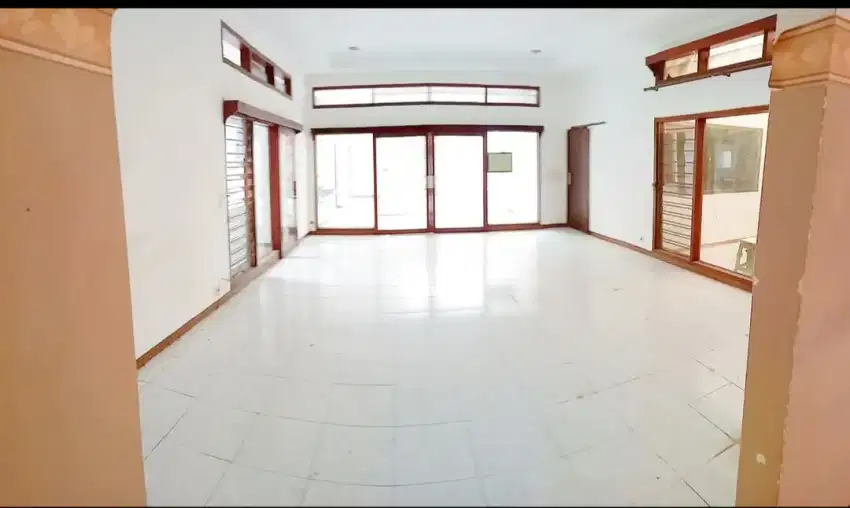 LANGKA RUMAH LUAS TERMURAH DEKAT PAKUWON CITY MERR GALAXY MALL MANYAR