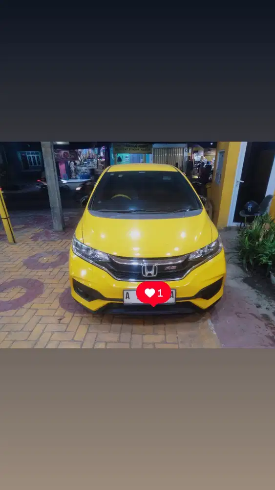 Honda jazz matic kuning 2020 km 75 rb pajak hidup