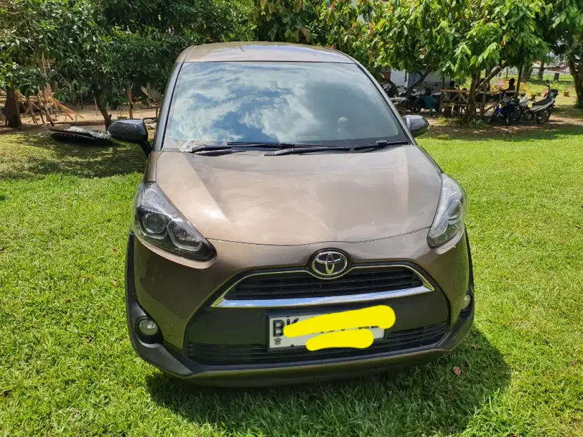Toyota Sienta V Manual 2017  pemakaian 2018