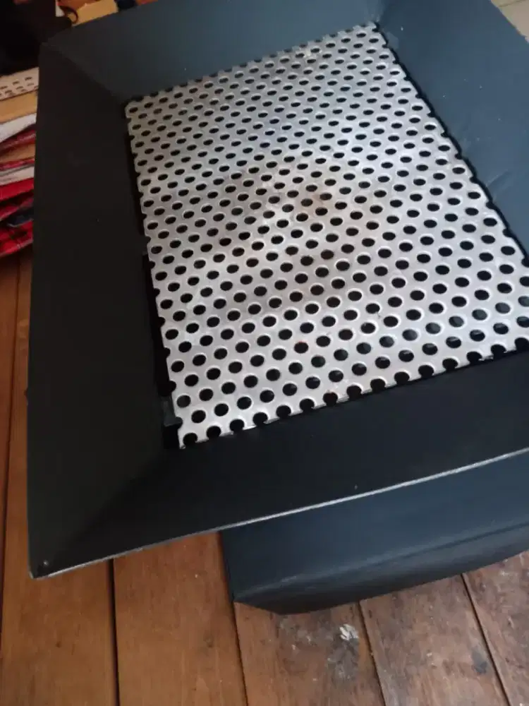 Tungku 4500 watt untuk kapasitas 6 orang