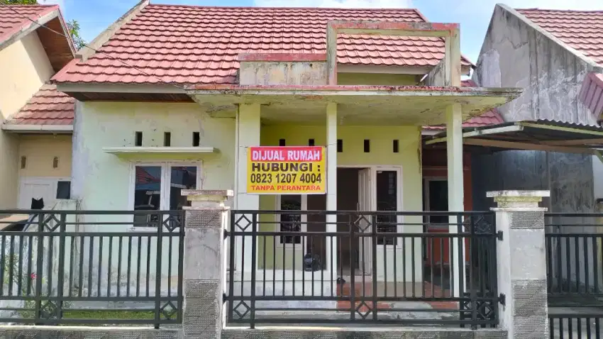 Rumah Dijual Cepat, Lokasi Nyaman, Strategis Bebas Banjir