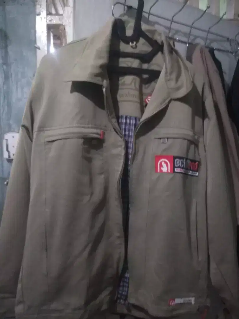 Jaket kerah echo unlimited size L