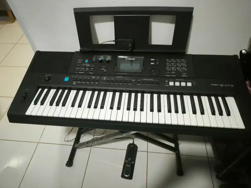 Keyboard PSR E473 (Like New)