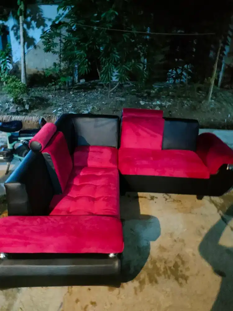 Service sofa dan costume sofa