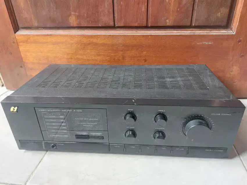 Amplifier Sansui A-1000