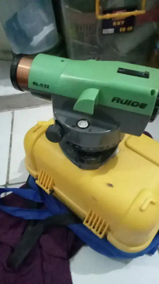 Automatic level ruide RL-C32