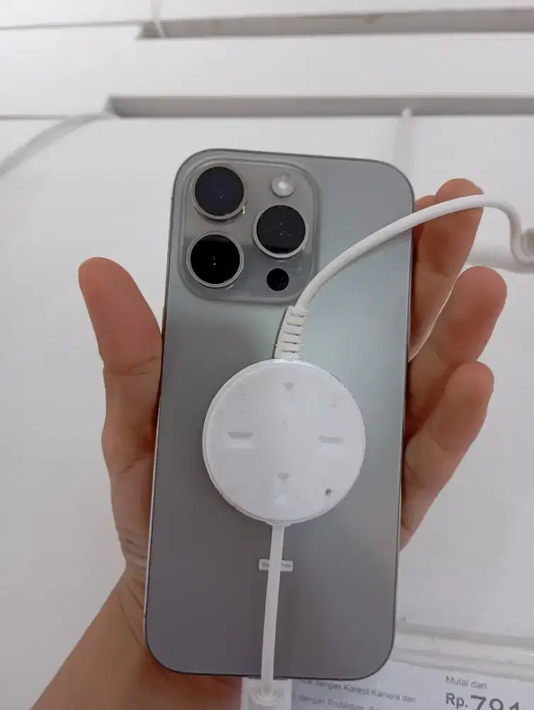 Cicilan 0% tanpa dp iphone 16 pro