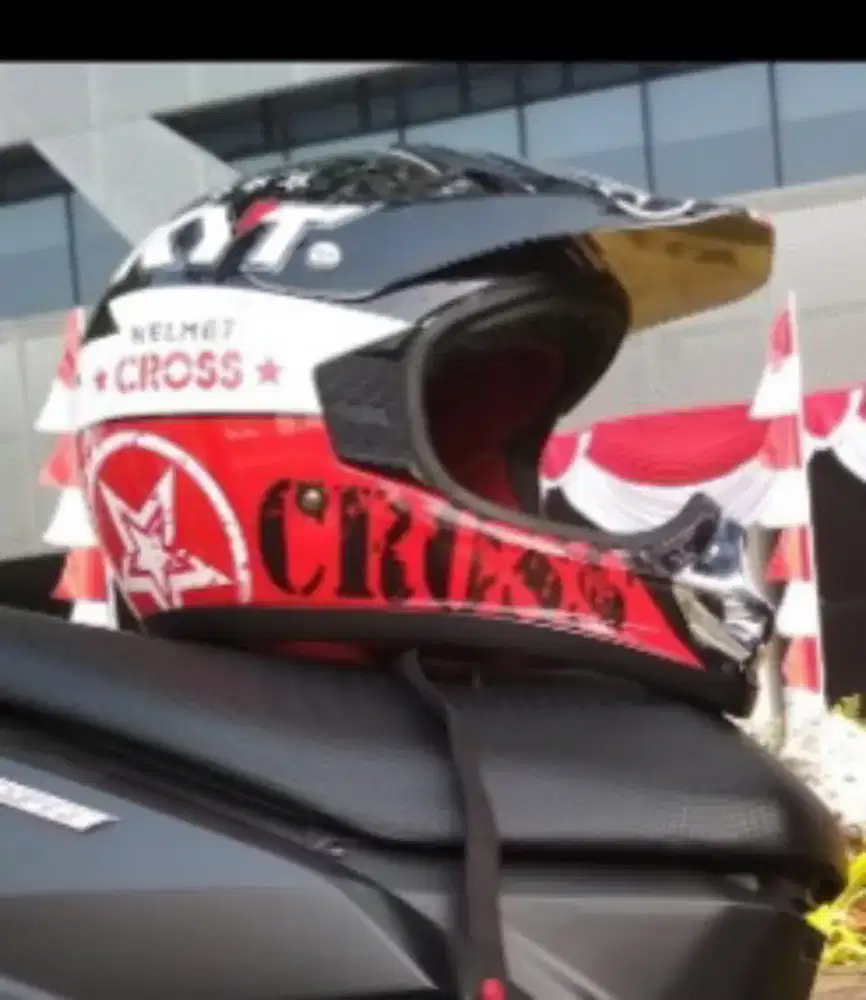 Helm kyt crosss