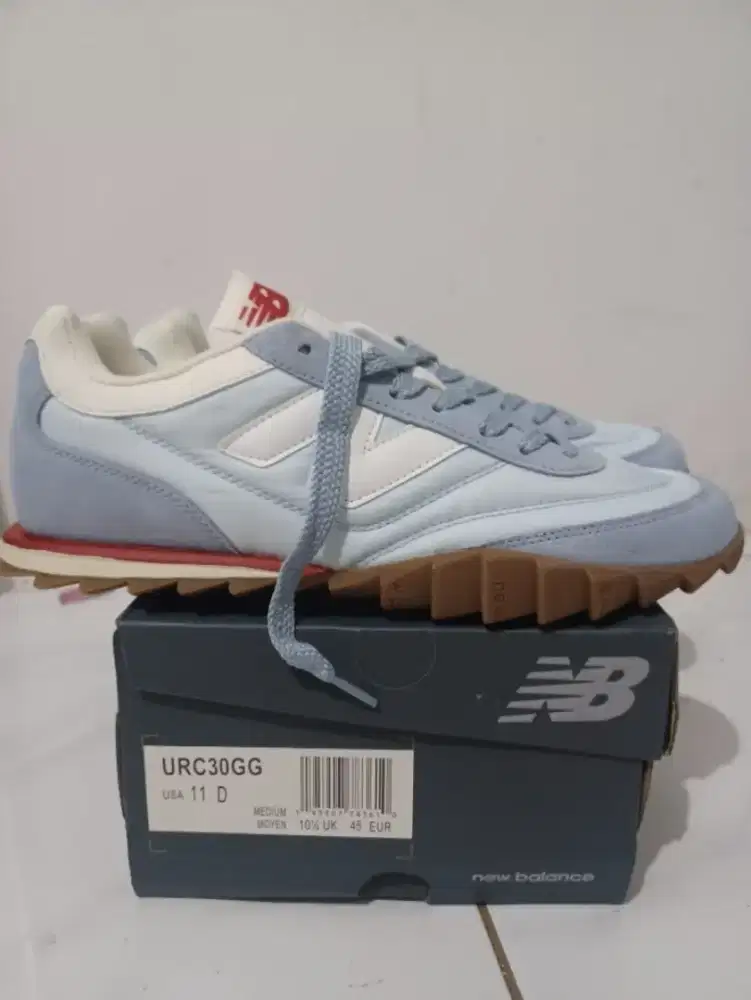 New Balane RC30 ice blue