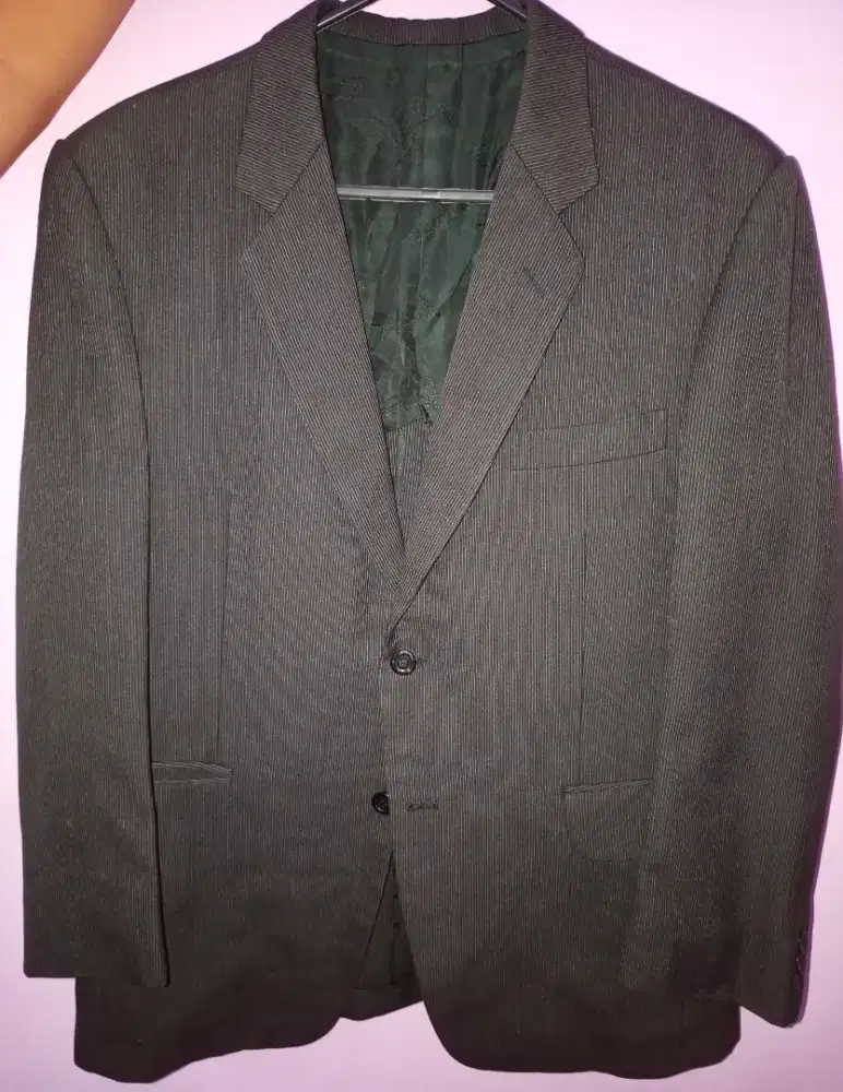 Setelan jas pria