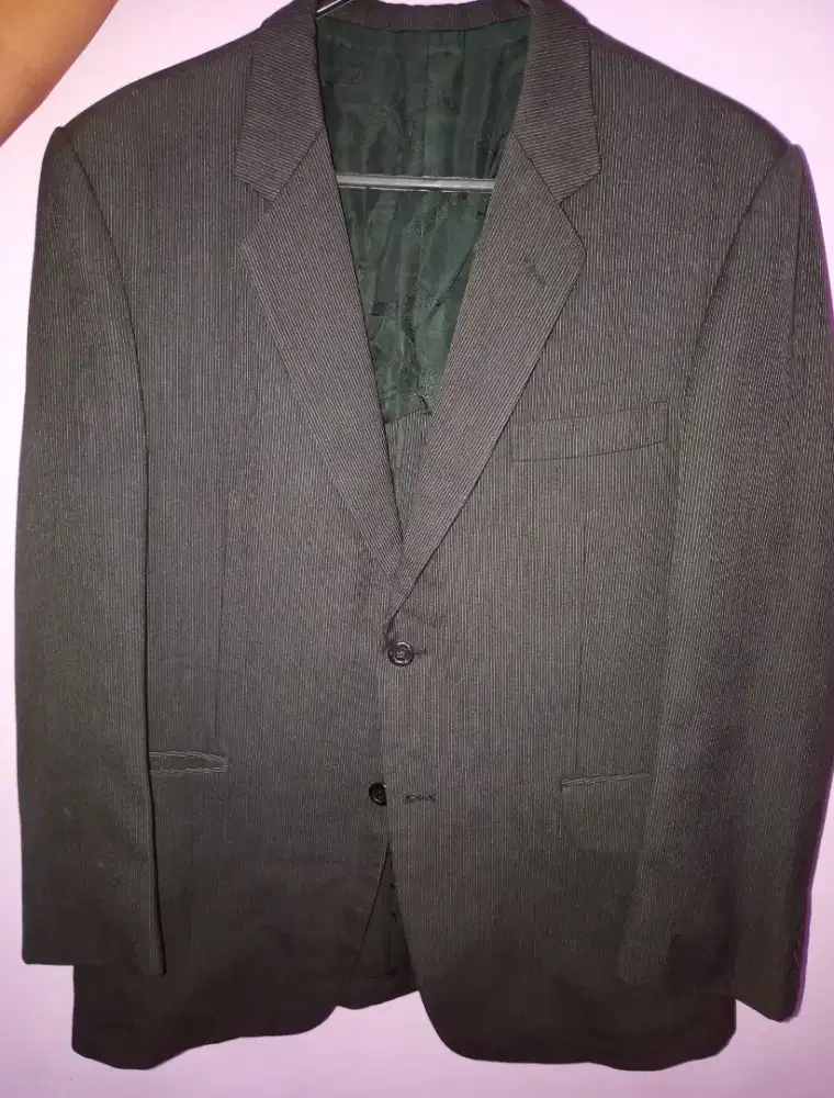 Setelan jas pria