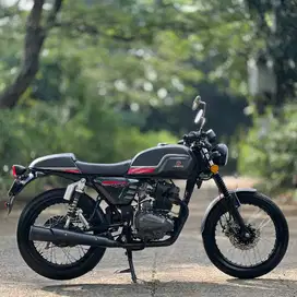 BENELLI MOTOBI 152 BLACK 2022 KM 4K PAJAK ON MULUS