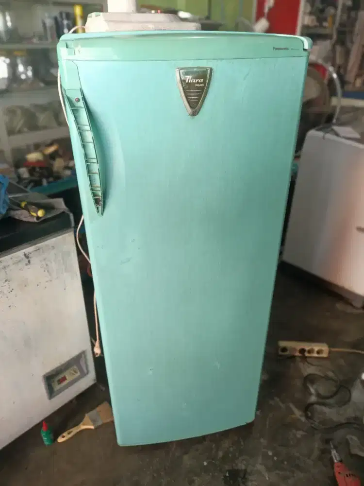 Jual kulkas panasonic jumbo original+garansi satu bulan