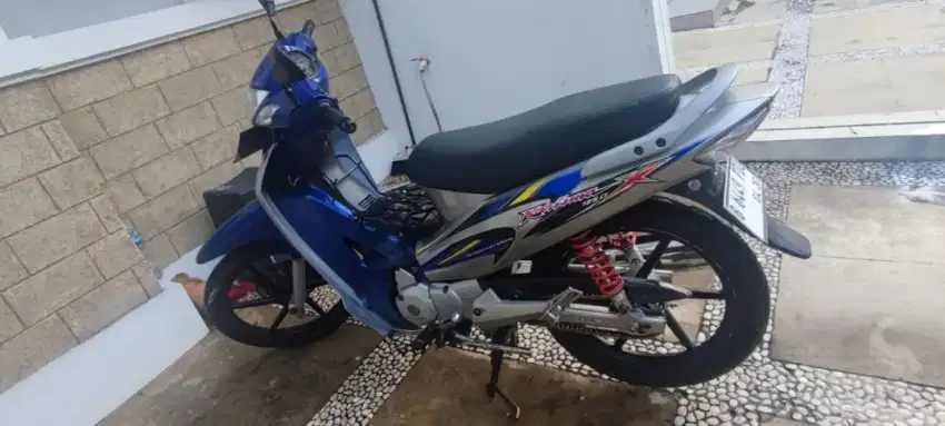 HONDA KARISMA 125X BIRU SILVER 2005
