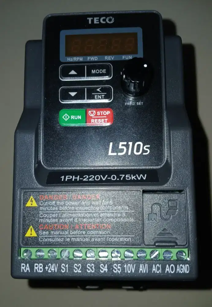 Inverter Teco 0.75 kw 1 hp.220.volt in 1phase out 3 phase normal