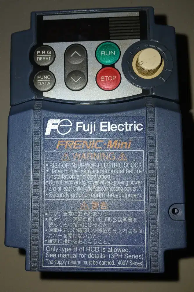 Inverter Fuji 0.75 kw 1 hp 220.volt in 1phase out phase normal