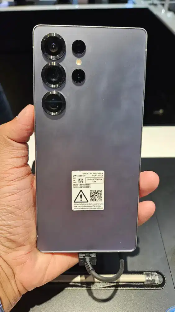 Samsung Galaxy S25 Ultra Garansi Resmi Special Promo