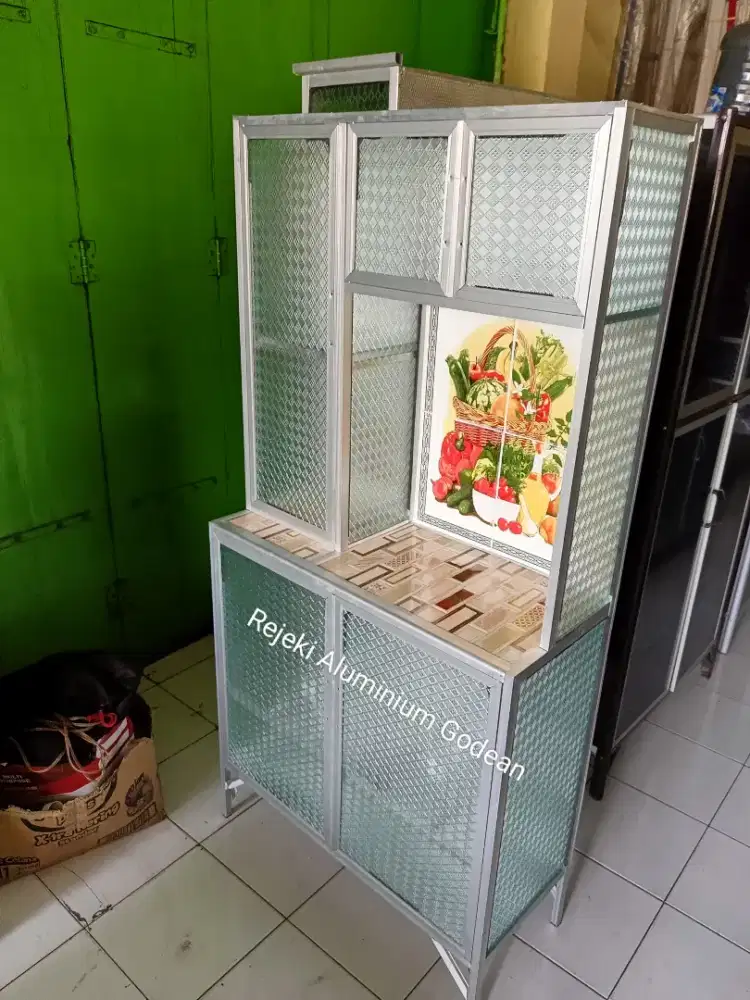 Rak piring 5 pintu bawah plat aluminium