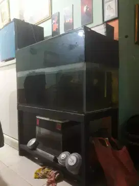 Aquarium 100x50x50 dan Rak galvanis