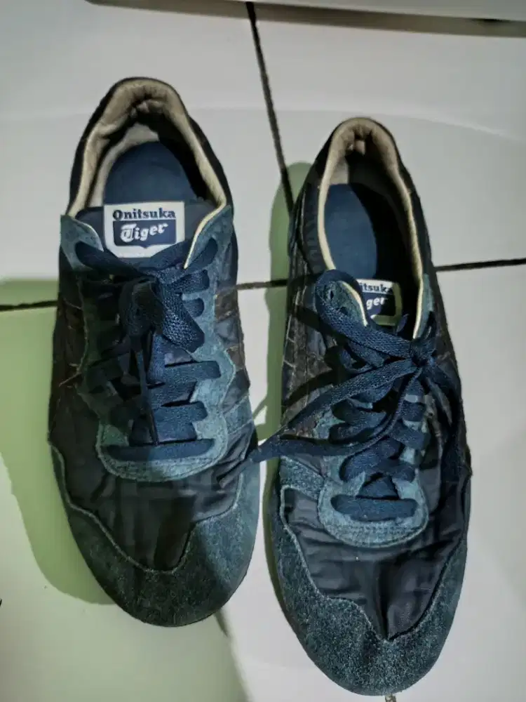 Sepatu onitsuka Tiger ORI 41