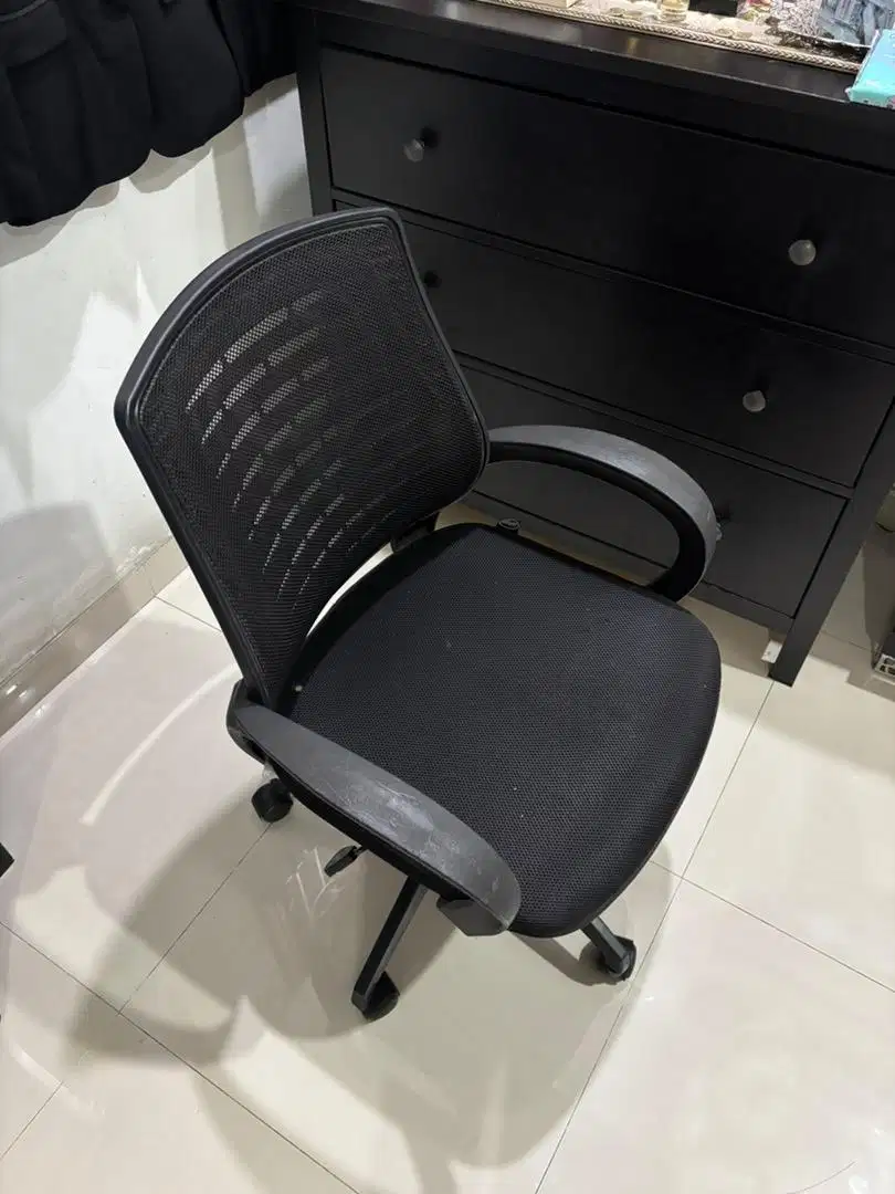 Kursi Kantor Informa
