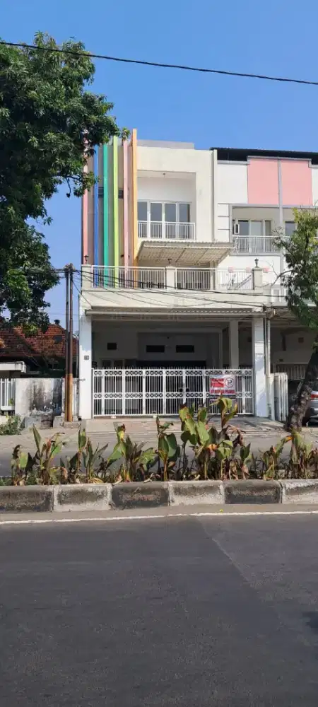 Dijual atau sewa ruko atau rukan residen sudirman pusat kota