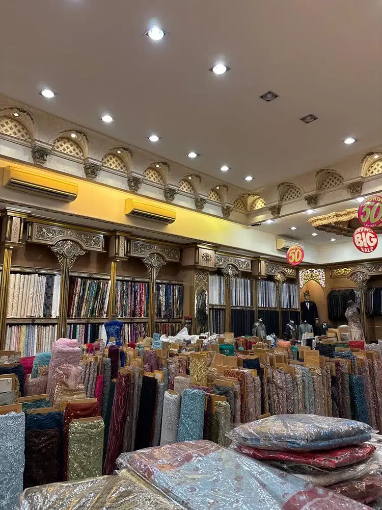 Dicari SPG pengalaman di eceran toko tekstil kirim cv di wa