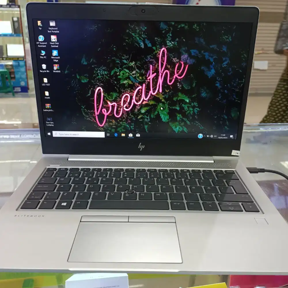 Laptop HP Elitebook Ryzen5 Pro 5650 RAM 16GB/256GB siap pakai