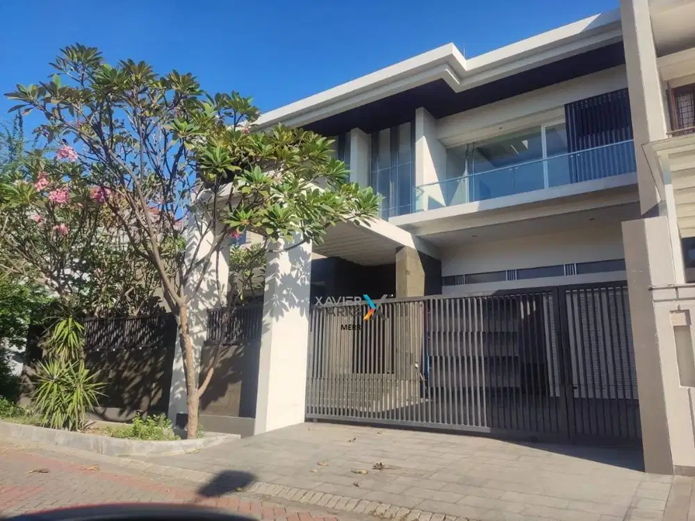 Langka Dijual Rumah Baru Minimalis Mewah Araya 1 Parkir Luas