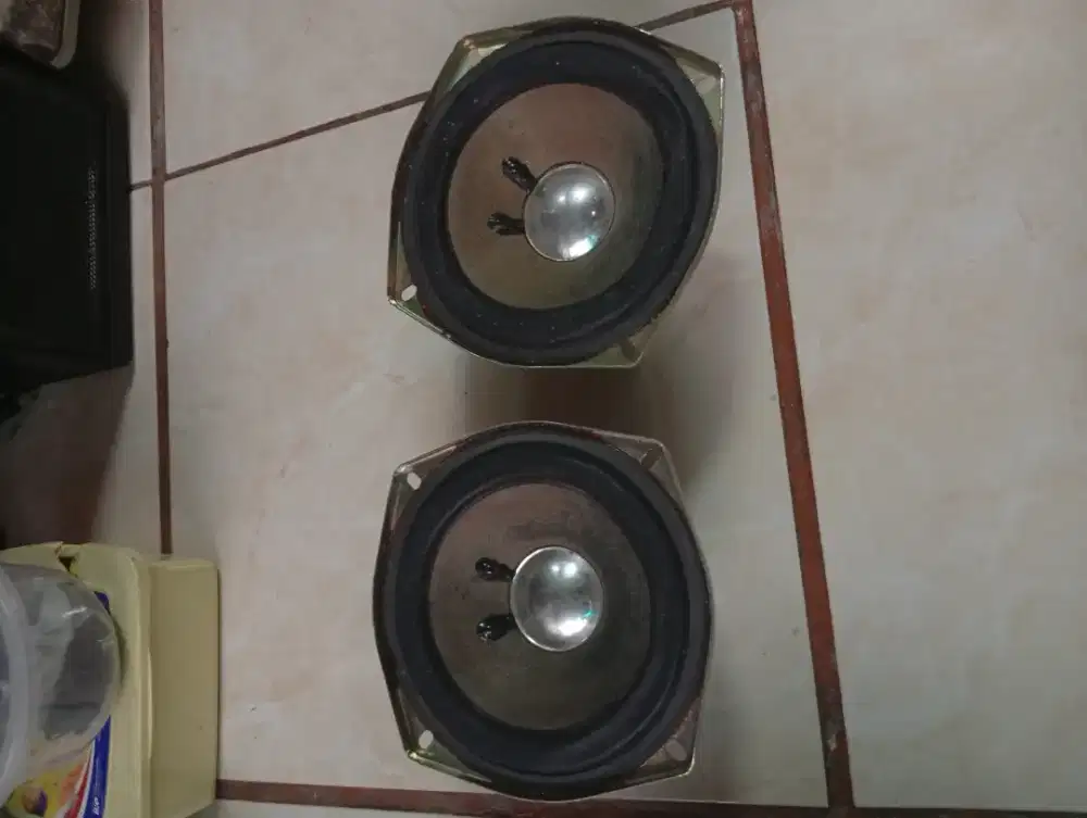Sepasang speaker woofer sharp 4inchi original