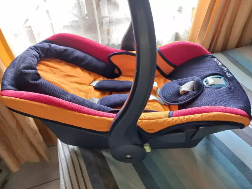 Car baby seat kursi mobil untuk bayi