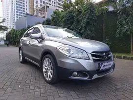 TDP Rendah Suzuki SX4 1.5 S-Cross Bensin-MT 2016 Abu CKFKB