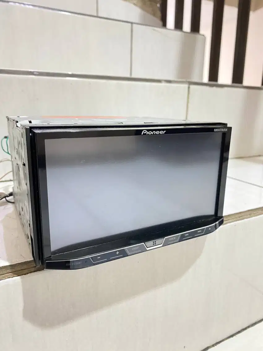 Tape Mobil Headunit Pioneer AVH X5750BT BUILT in processor Bluetooth