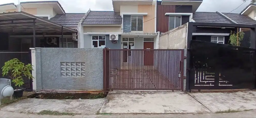 DiSeWakAN rUmAh di SeNTraLaNd AvEnUe