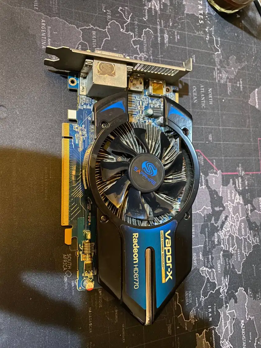 GPU VGA HD6770 DDR5 128bit DP HDMI DVI