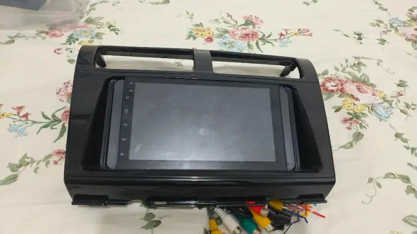 Head unit orca 7inch 2/32 plus frame Daihatsu Sirion