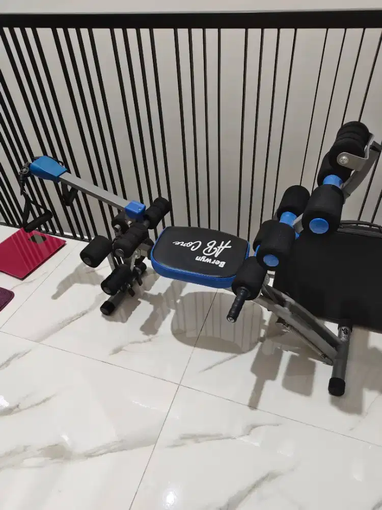 Berwyn AB core alat olahraga