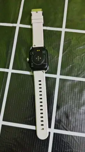 Advan s1 jam tangan smartwatch